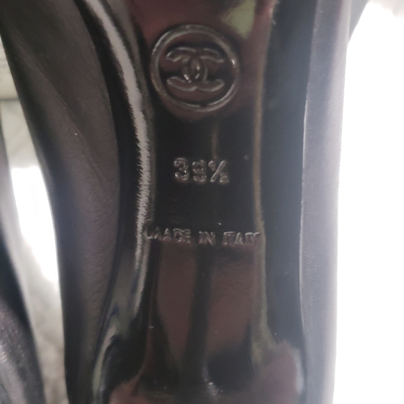 Chanel shoes - Picture 5 of 5